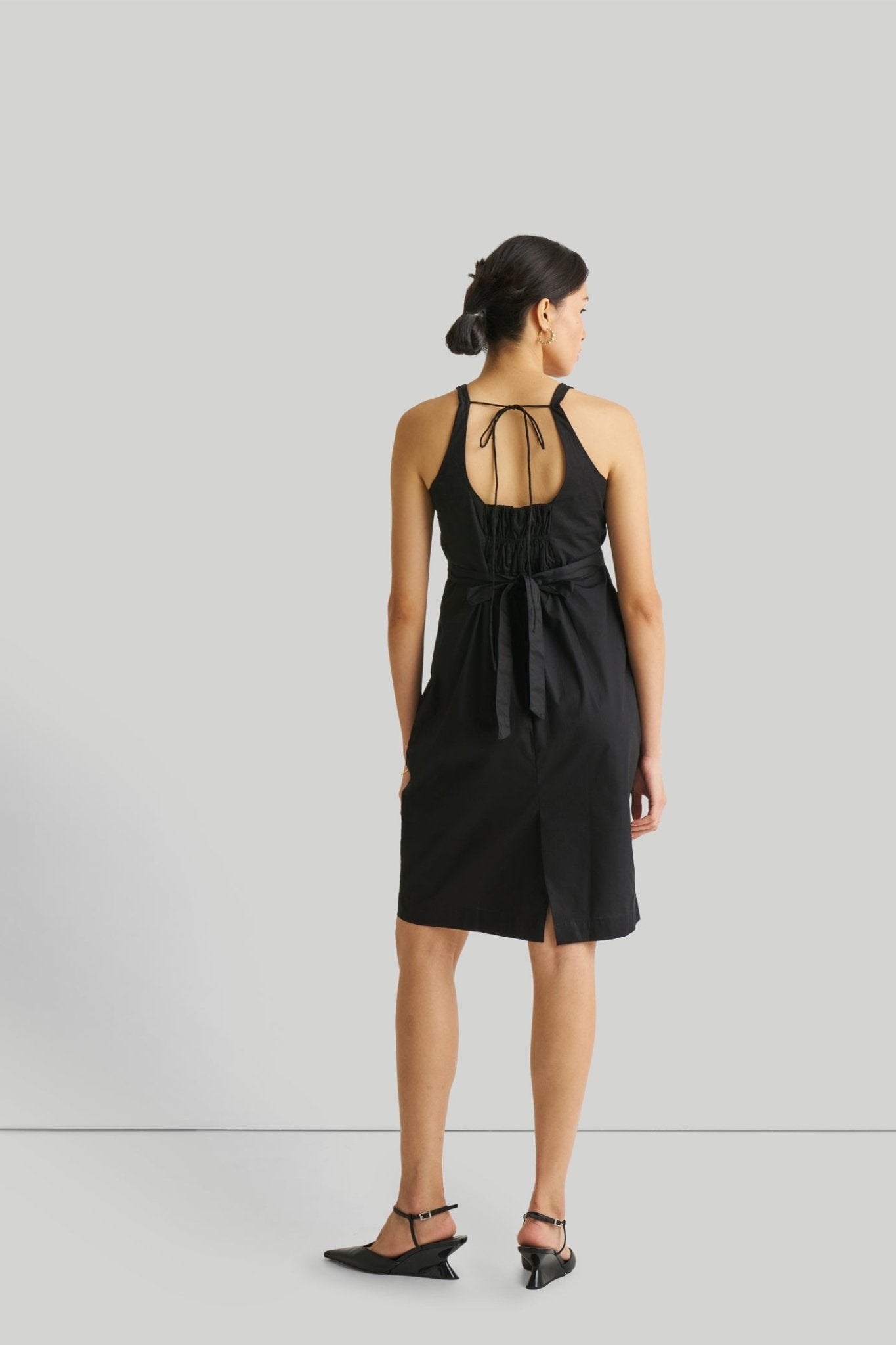 Fitted Knee Length Dress in Black - Eco4life Clothing and Accessories