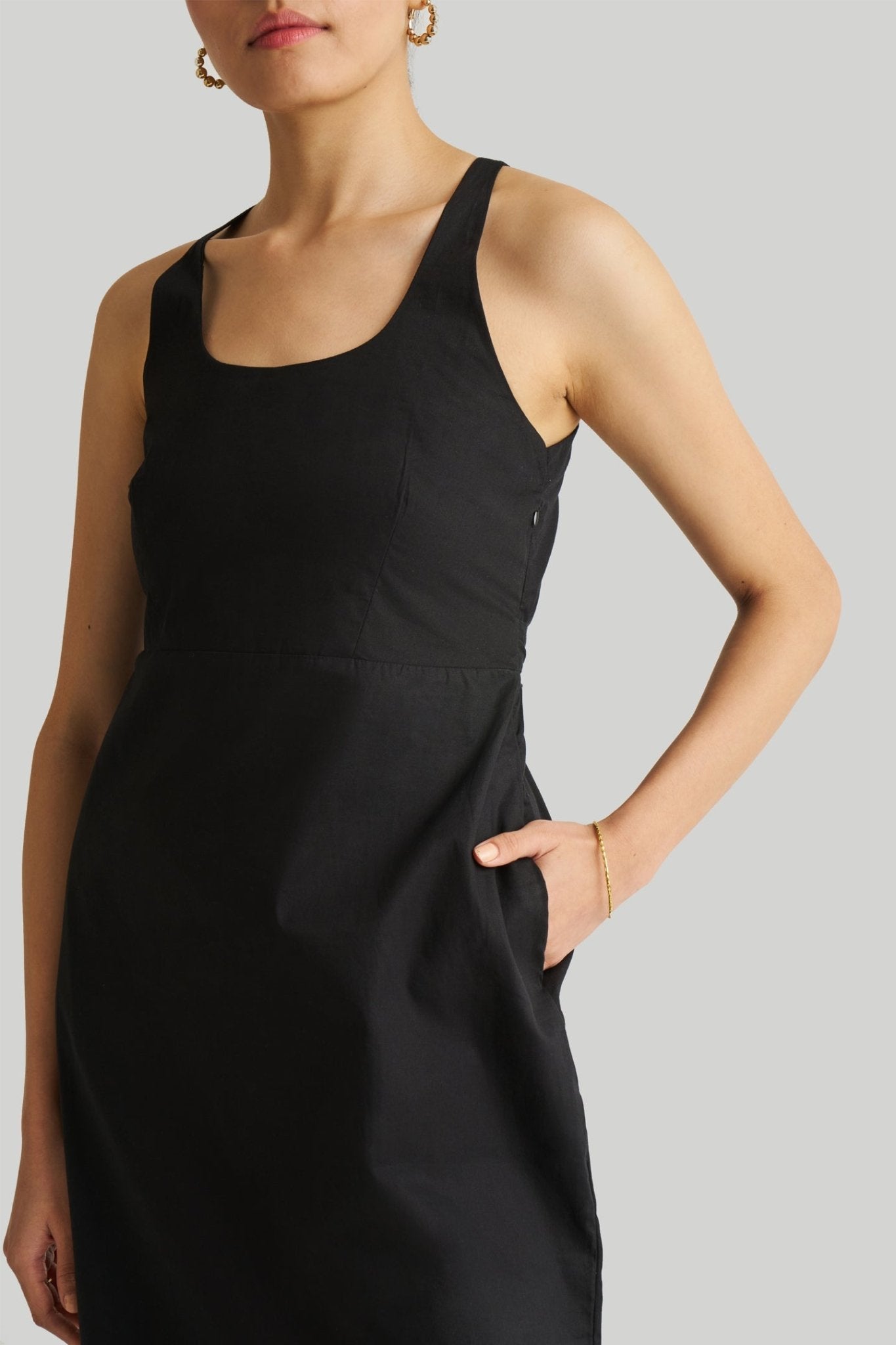 Fitted Knee Length Dress in Black - Eco4life Clothing and Accessories