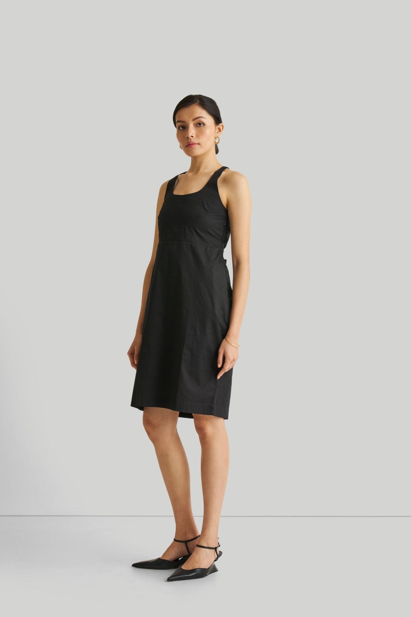 Fitted Knee Length Dress in Black - Eco4life Clothing and Accessories