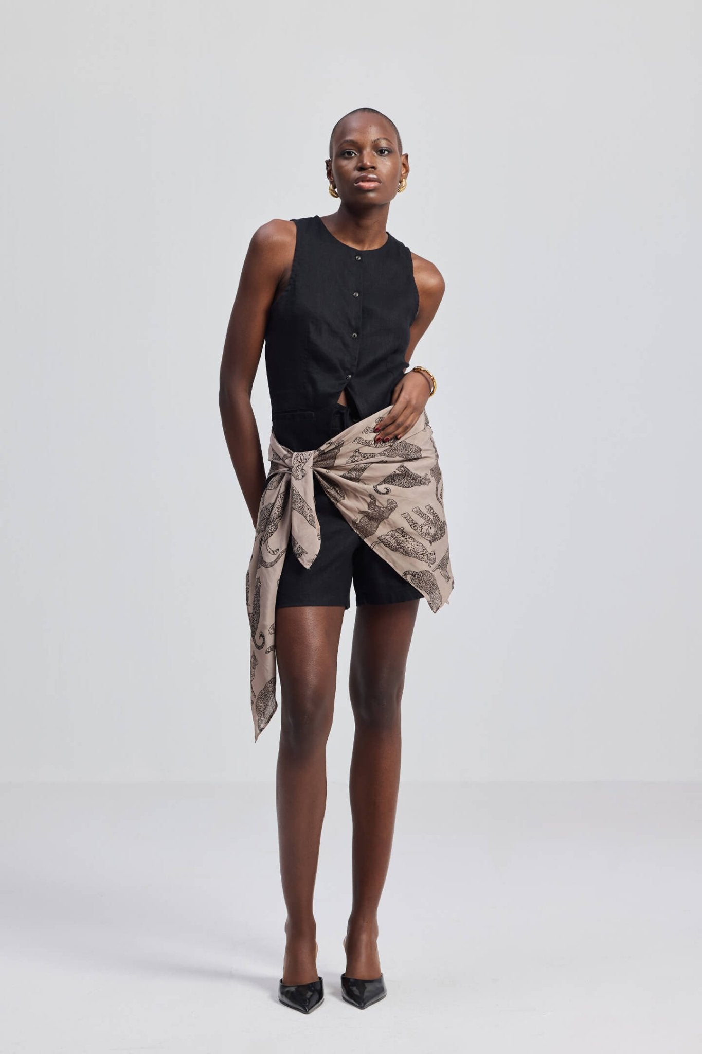 Hemp Shorts in Black - Eco4life Clothing and Accessories
