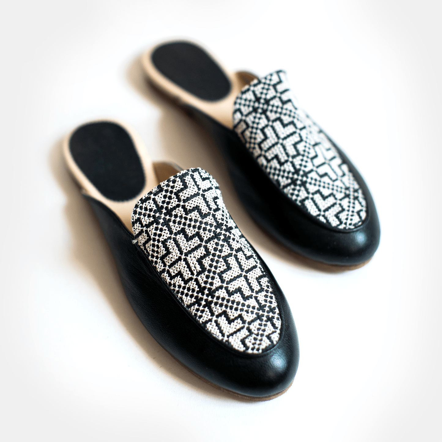 Nadia Mule - Black and White - Eco4life Clothing and Accessories