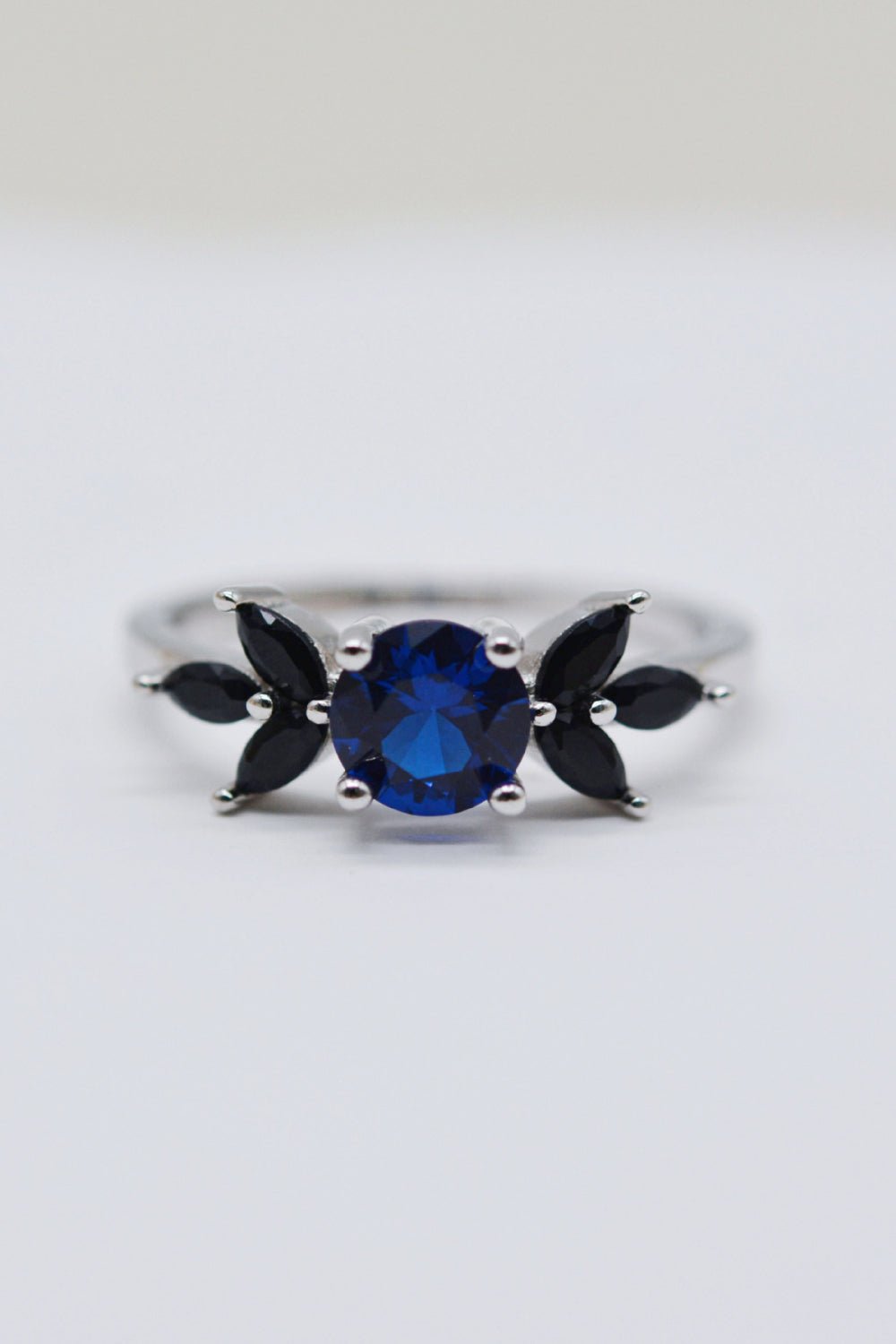 Spinel Zircon Leaf Ring - Eco4life Clothing and Accessories