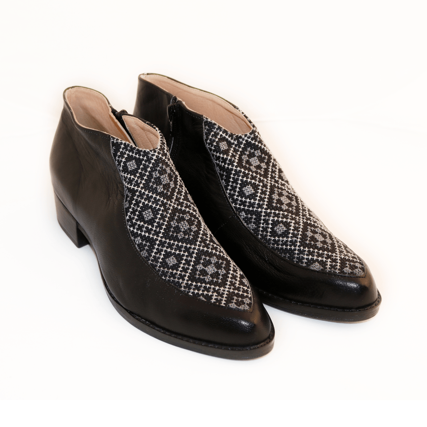 Tatreez Bootie - Black and Gray - Eco4life Clothing and Accessories