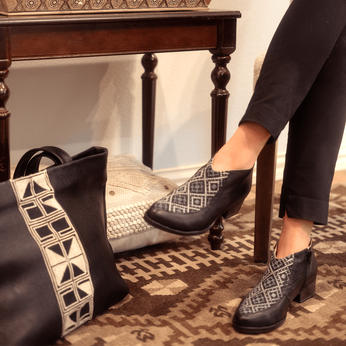 Tatreez Bootie - Black and Gray - Eco4life Clothing and Accessories