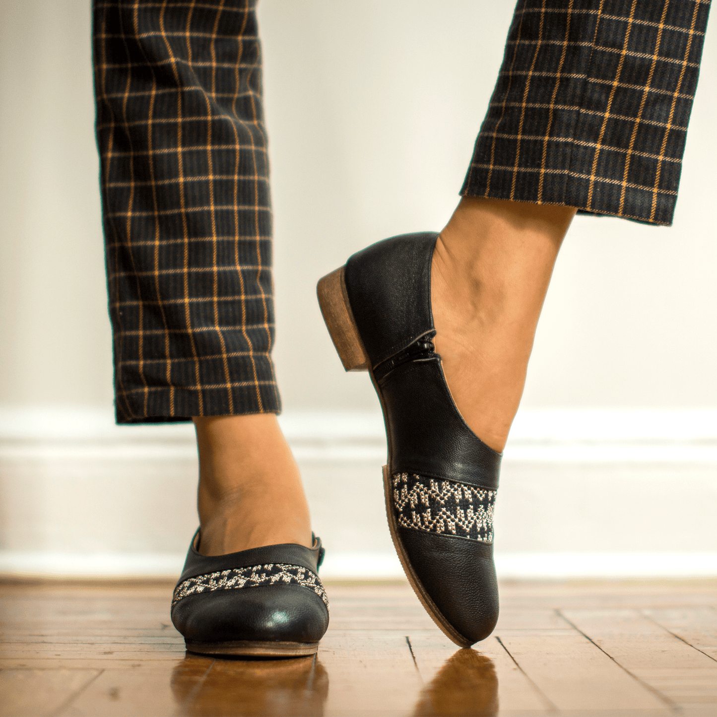Zaina Oxford - Silver - Eco4life Clothing and Accessories