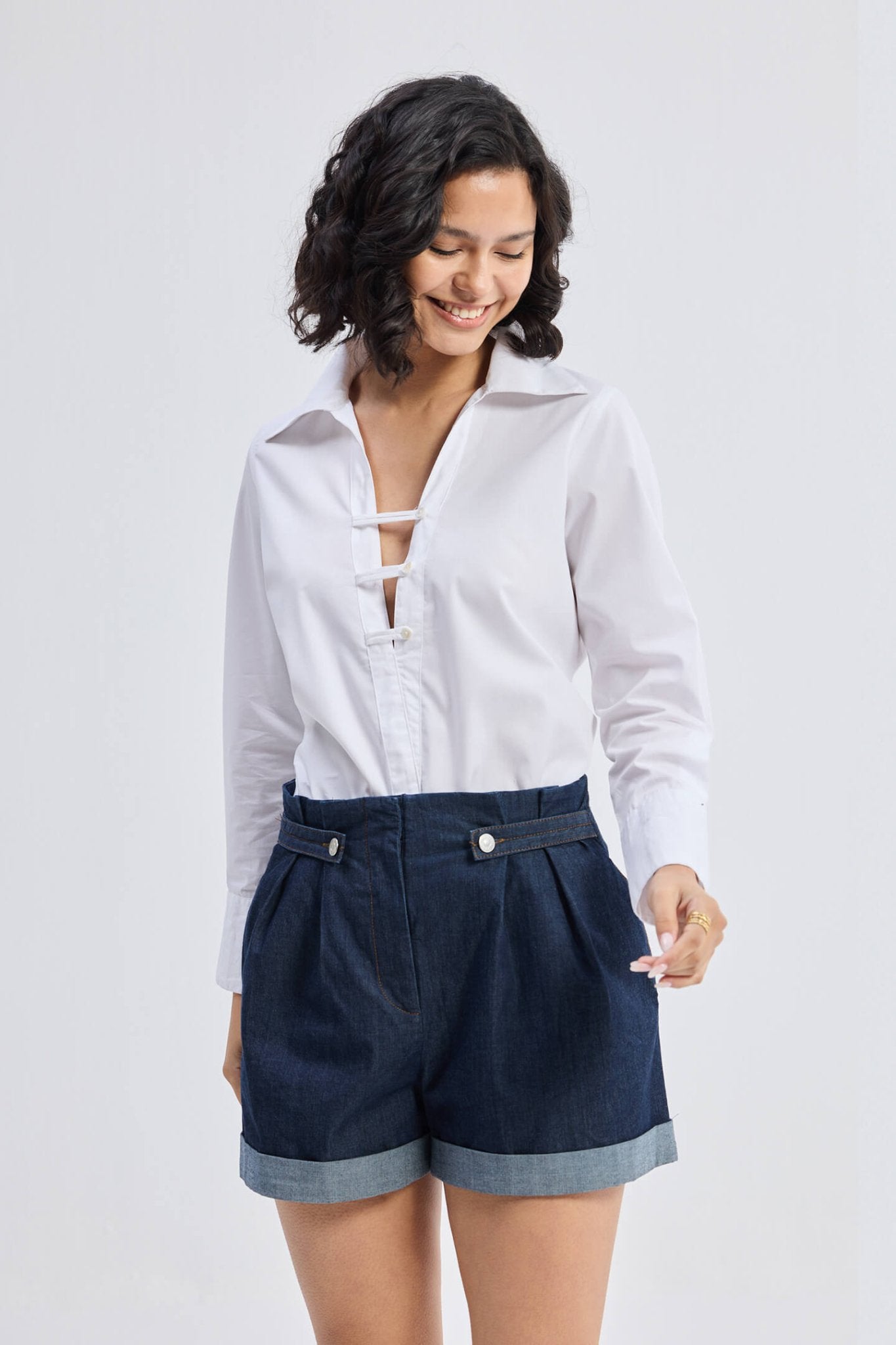 Crisp Details Button - down Shirt in White - Eco4life Clothing and Accessories