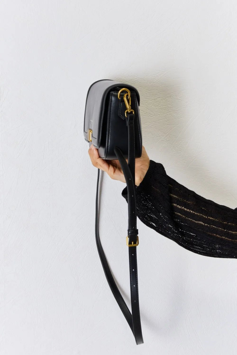 David Jones PU Leather Crossbody Bag - Eco4life Clothing and Accessories