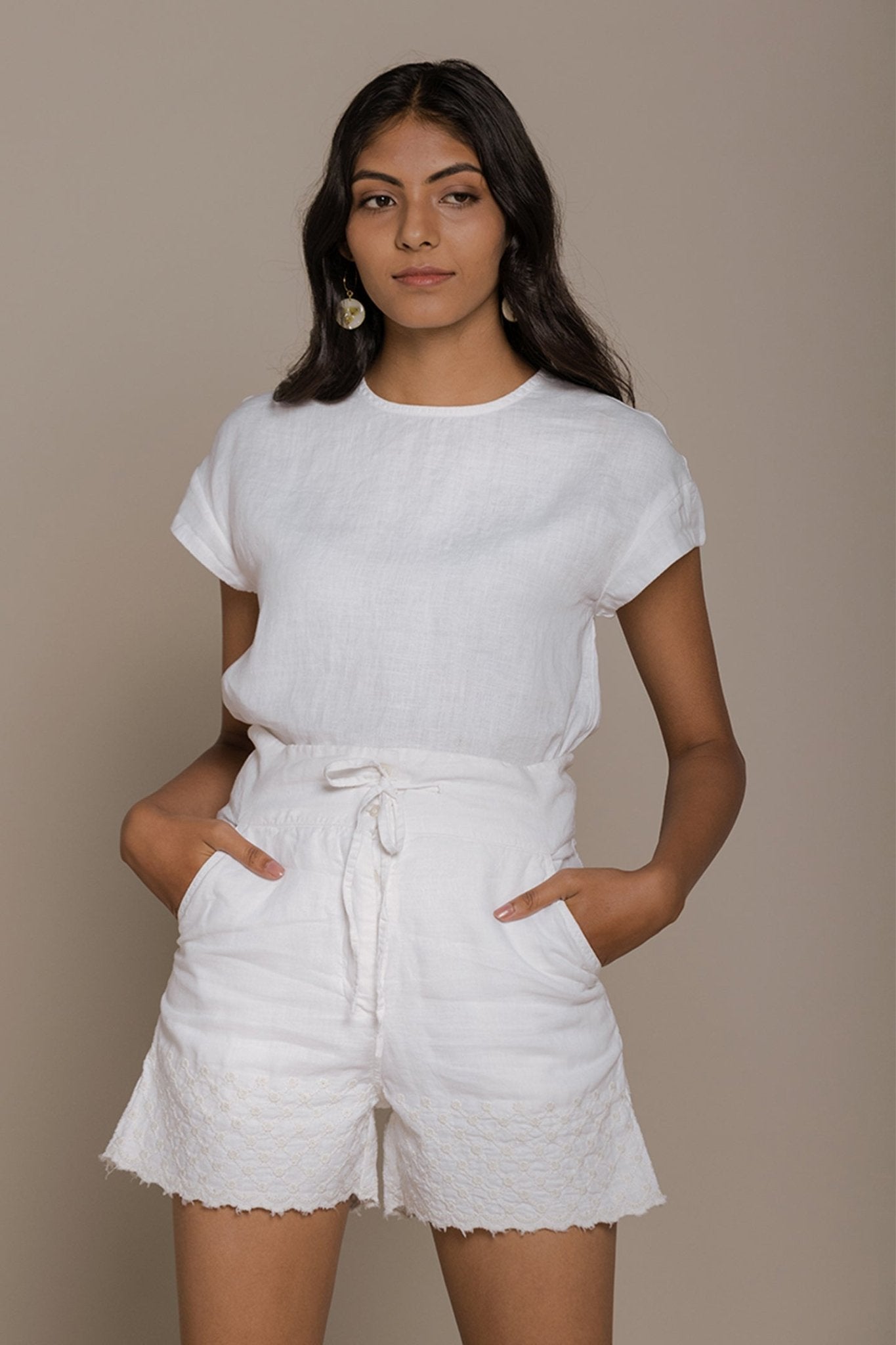 Sandcastle Saturdays Top in White - Eco4life Clothing and Accessories