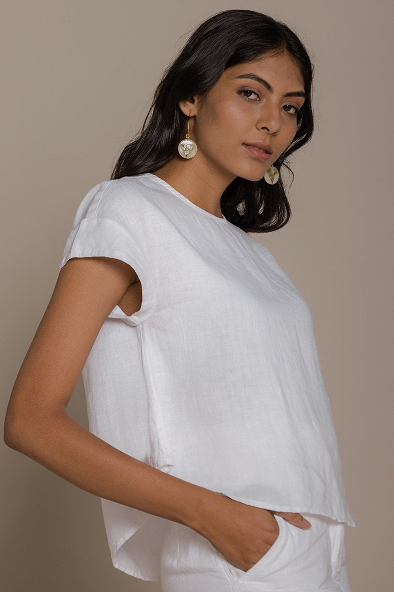 Sandcastle Saturdays Top in White - Eco4life Clothing and Accessories