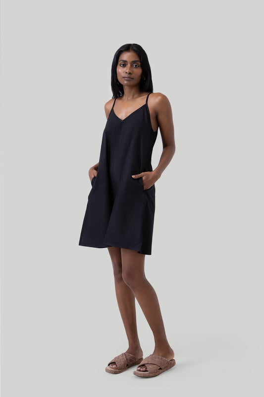 Short Tent Dress in Black - Eco4life Clothing and Accessories