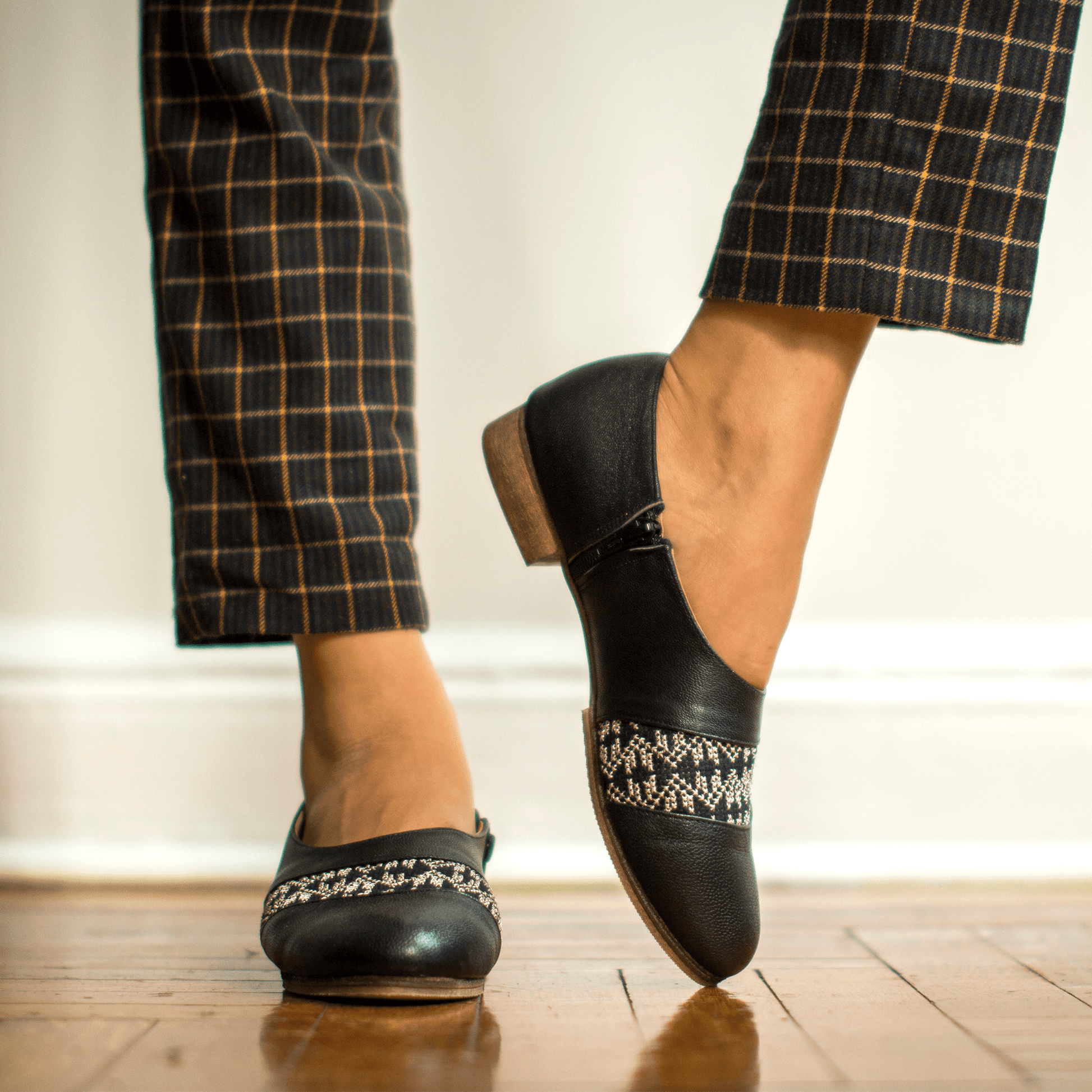 Zaina Oxford - Silver - Eco4life Clothing and Accessories